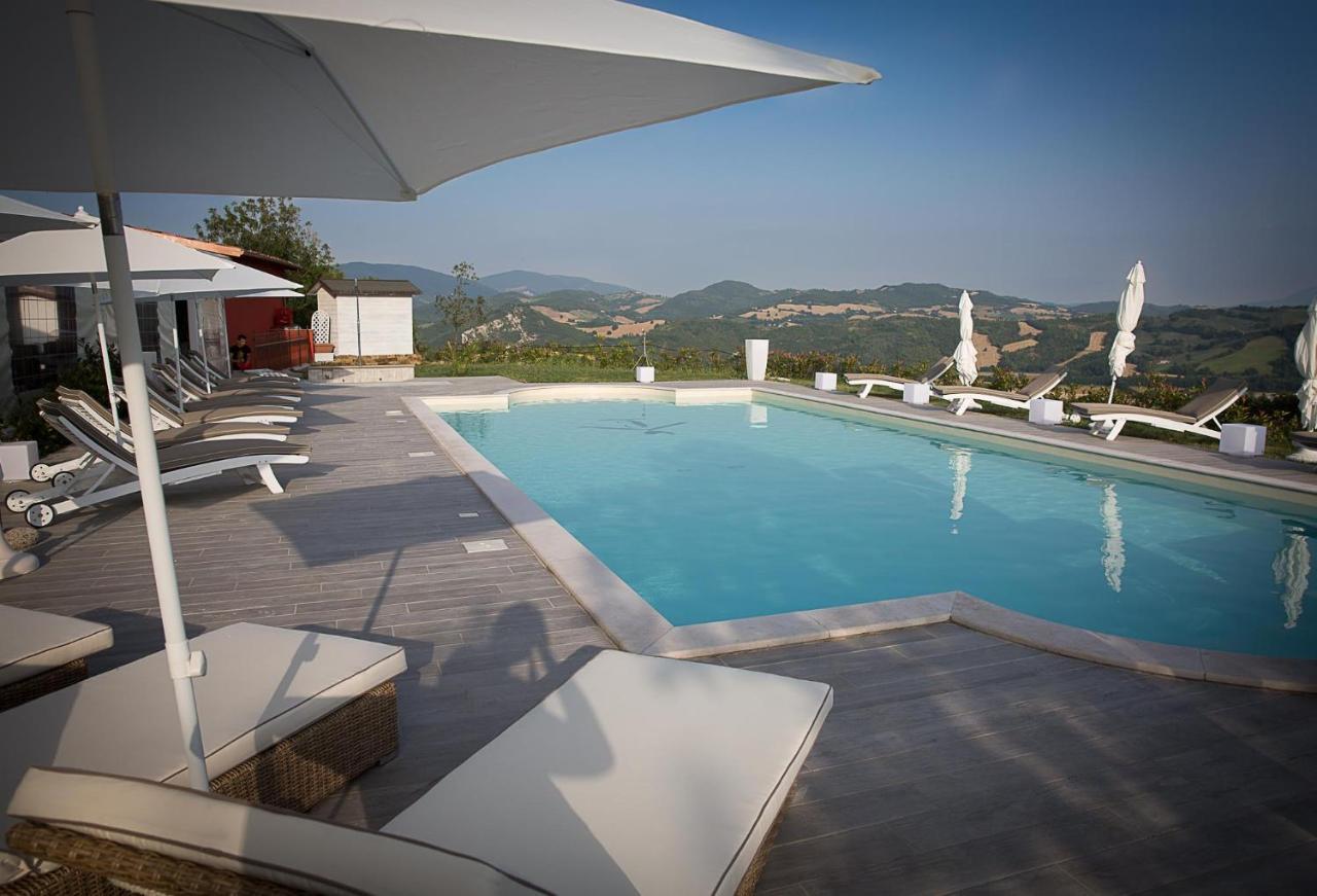 Agriturismo Le Capannacce Urbania Ngoại thất bức ảnh