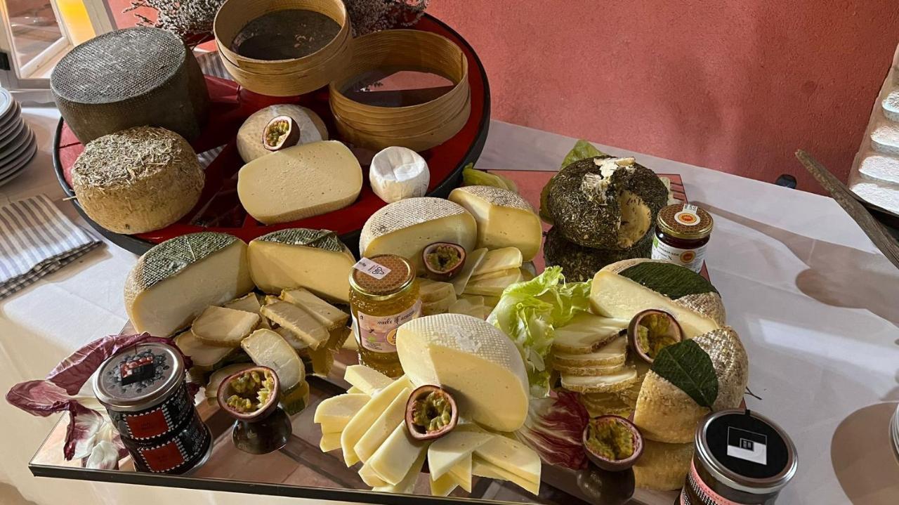 Agriturismo Le Capannacce Urbania Ngoại thất bức ảnh